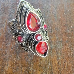 Red Rhinestone Metal Ring. SIZE 6 .NWT*